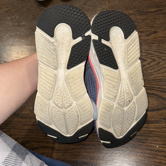 Sketchers air cooled GOGA mat size 7.5 - Picture 4 of 6